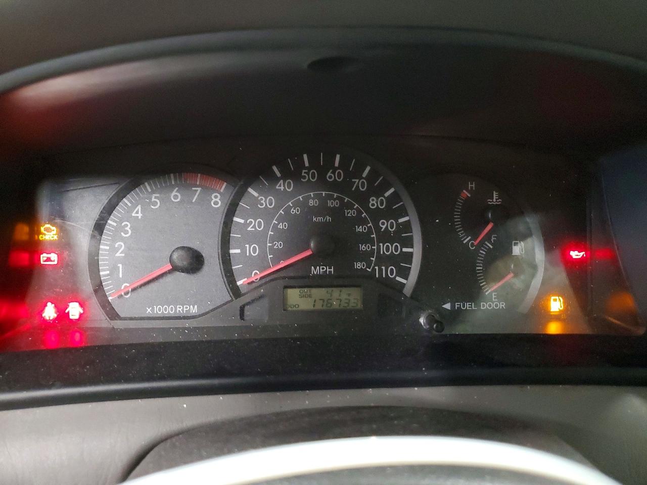 2006 TOYOTA COROLLA CE photo 17