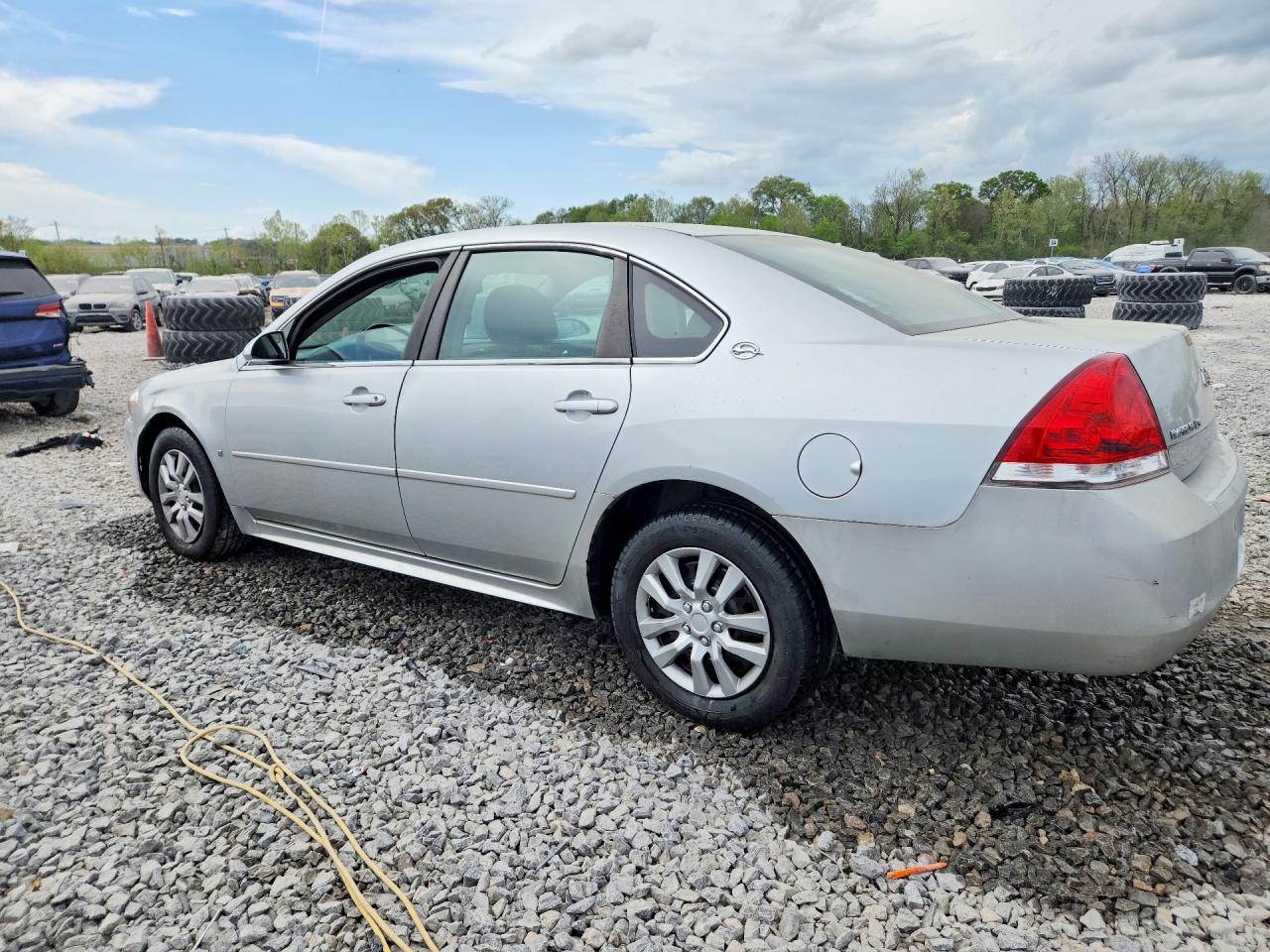 2009 CHEVROLET IMPALA LS photo 3