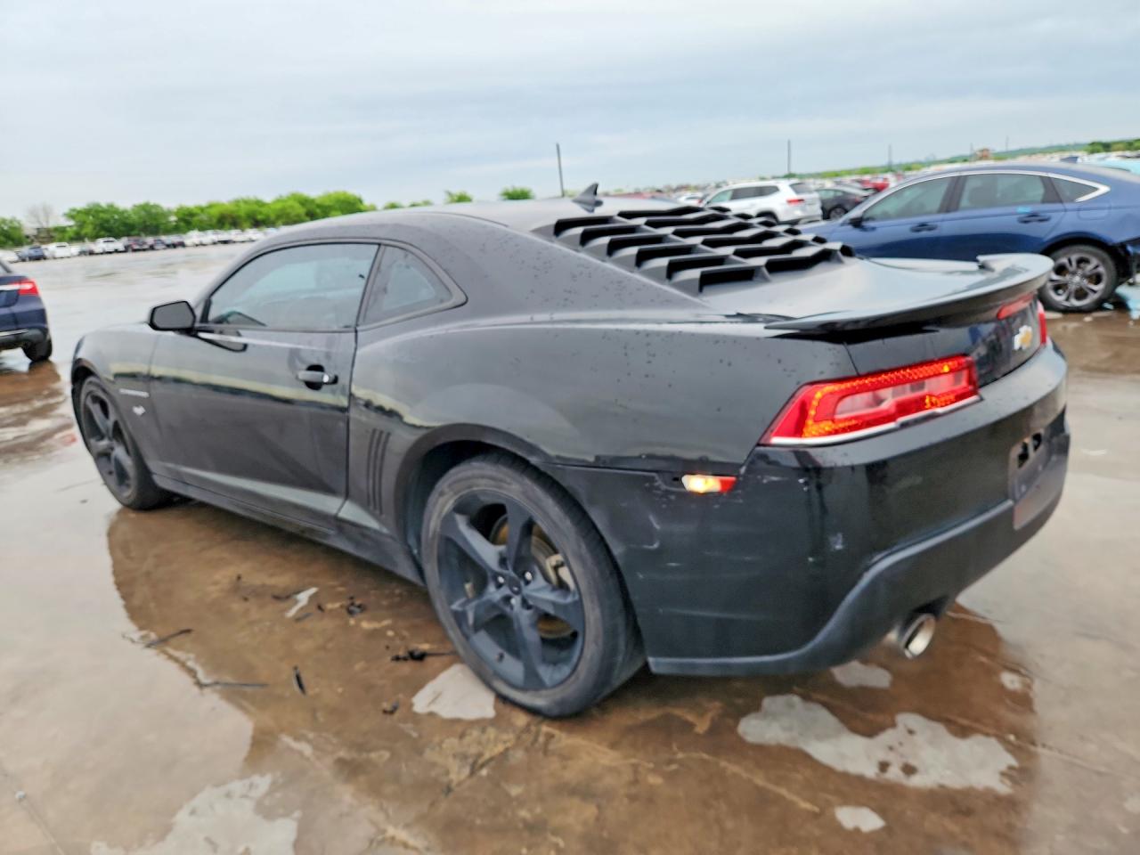 2015 CHEVROLET CAMARO LT photo 3