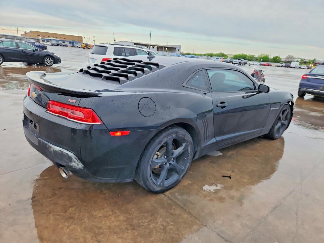 2015 CHEVROLET CAMARO LT photo 5