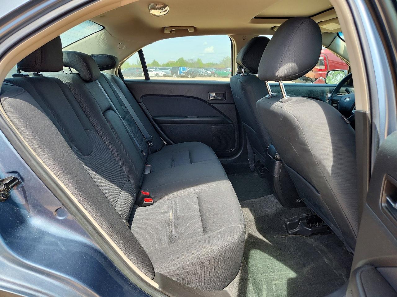 2012 FORD FUSION SE photo 28