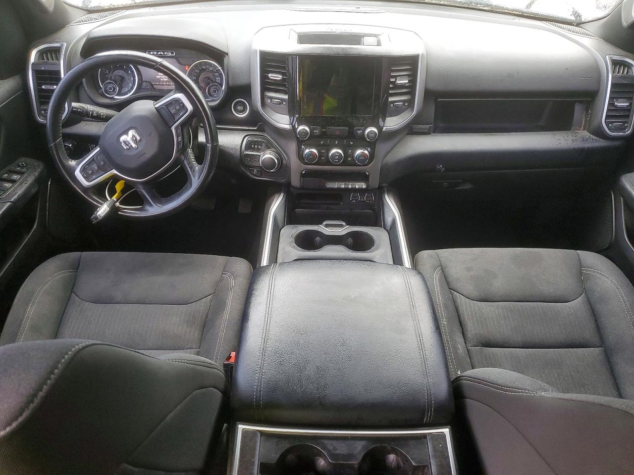2021 RAM 1500 BIG HORN photo 22