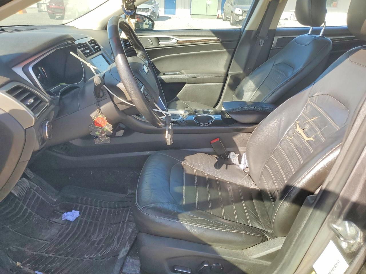 2013 FORD FUSION SE photo 13