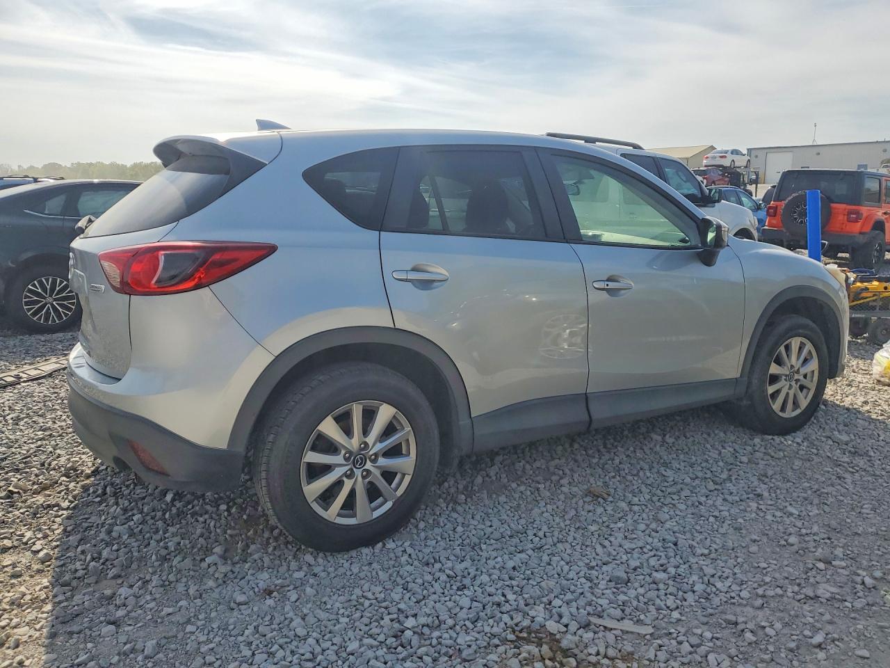 2016 MAZDA CX-5 TOURING photo 7