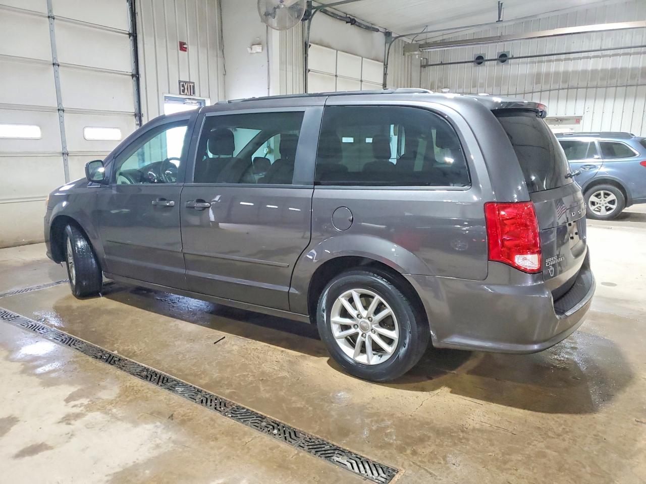 2015 DODGE GRAND CARAVAN SXT photo 4