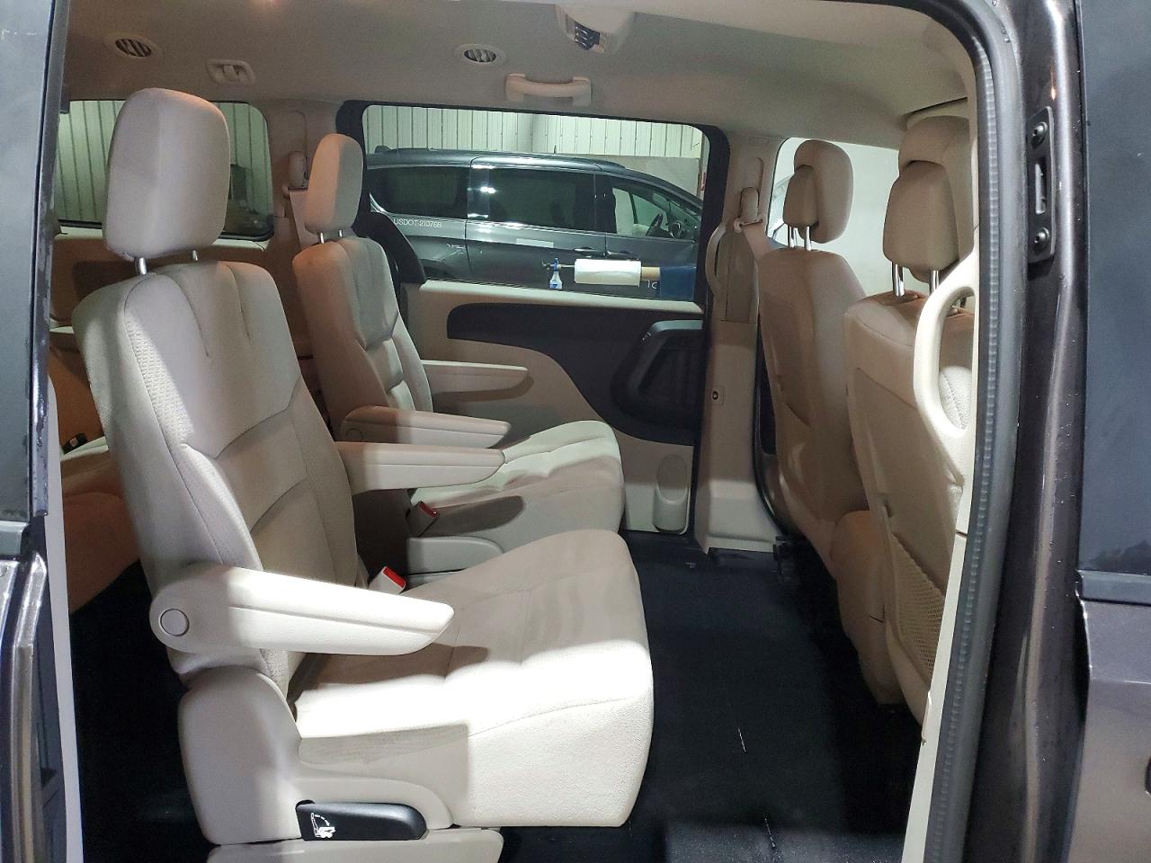 2015 DODGE GRAND CARAVAN SXT photo 31