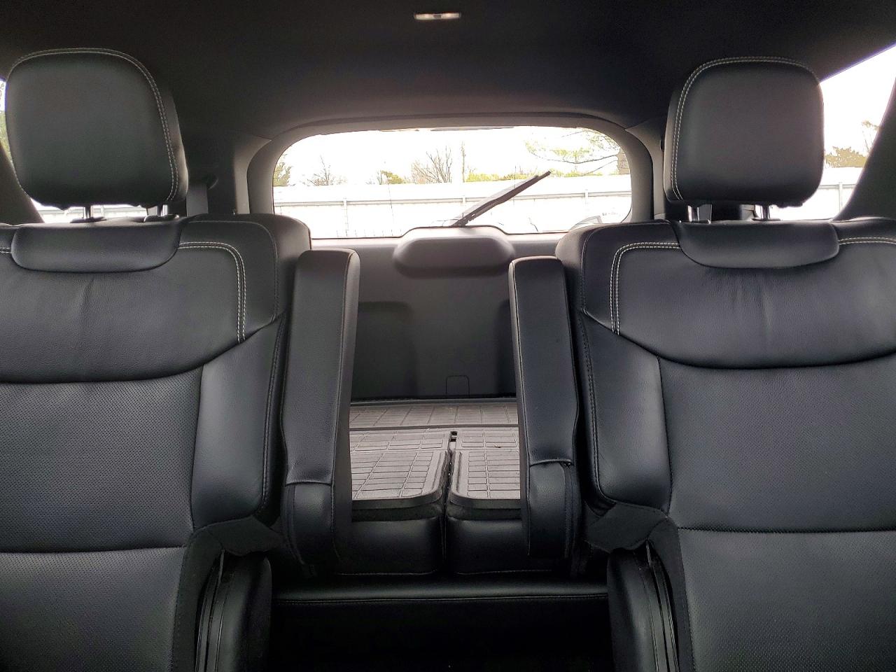 2021 FORD EXPLORER ST photo 28