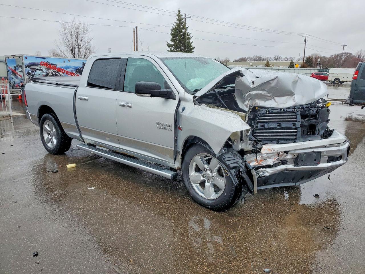 2014 RAM 1500 SLT photo 7