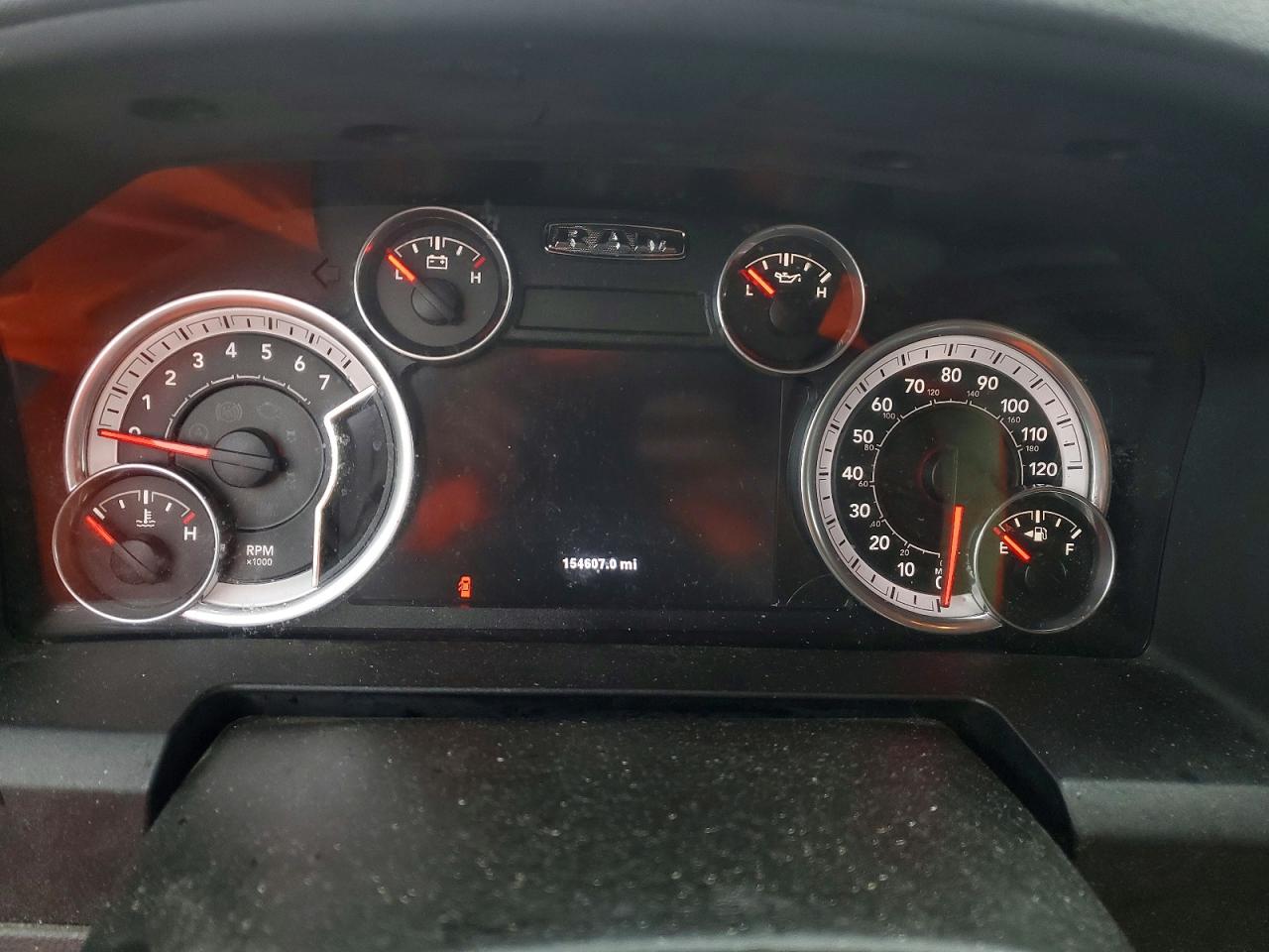 2014 RAM 1500 SLT photo 17