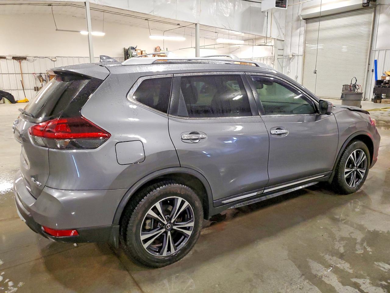2018 NISSAN ROGUE SL photo 5