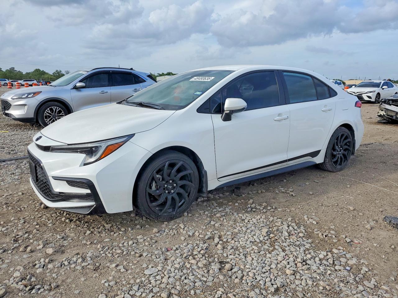 2024 TOYOTA COROLLA