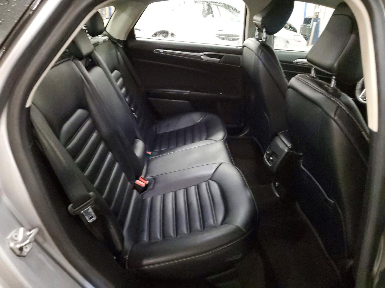 2020 FORD FUSION SEL photo 19