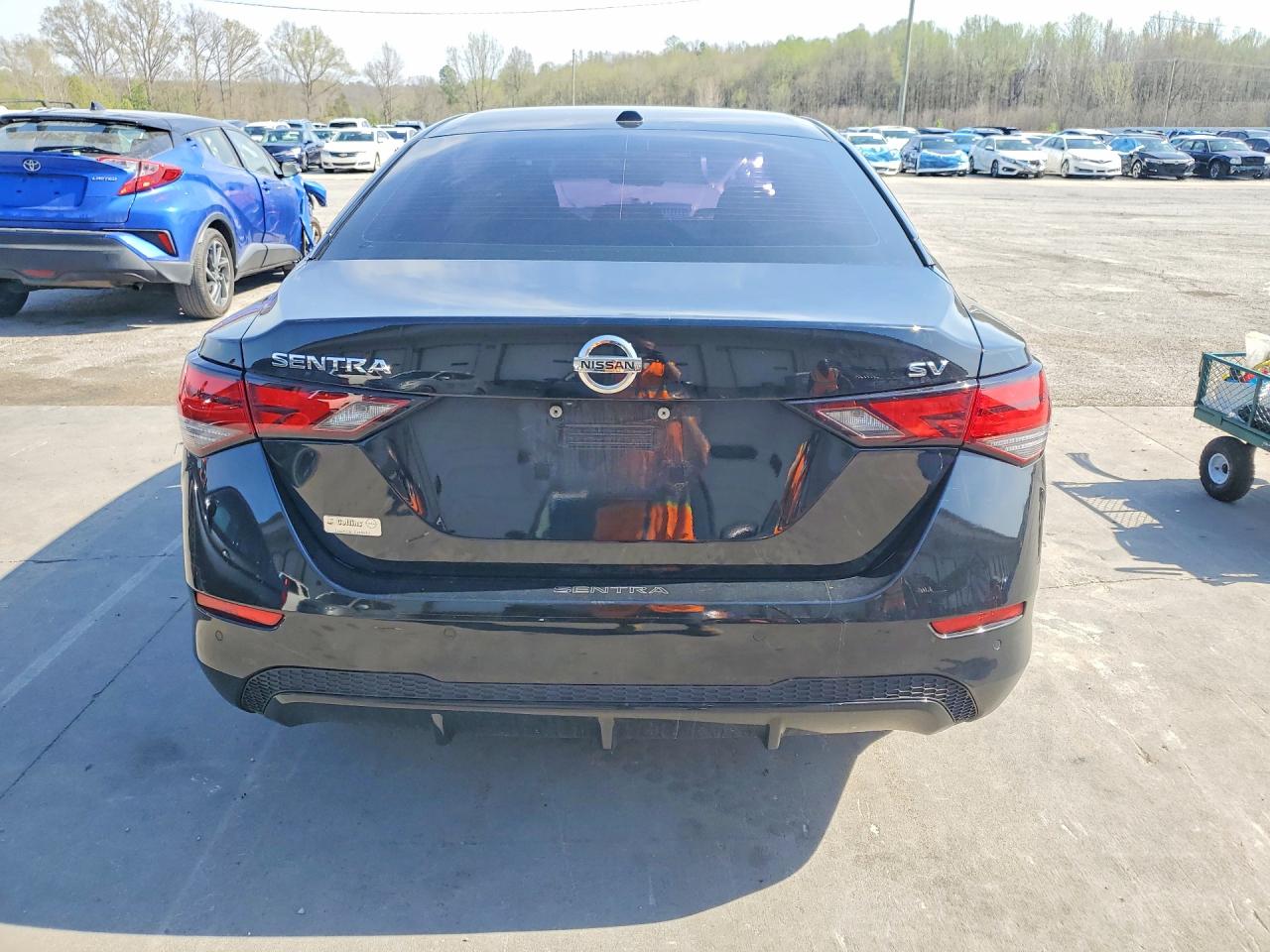 2022 NISSAN SENTRA SV photo 11
