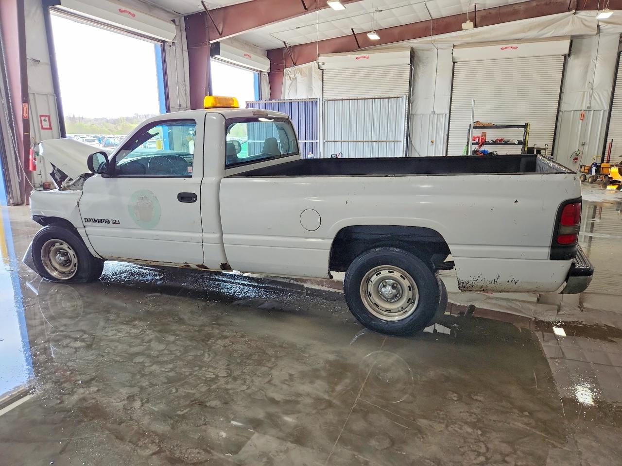 2001 DODGE RAM 1500 photo 3