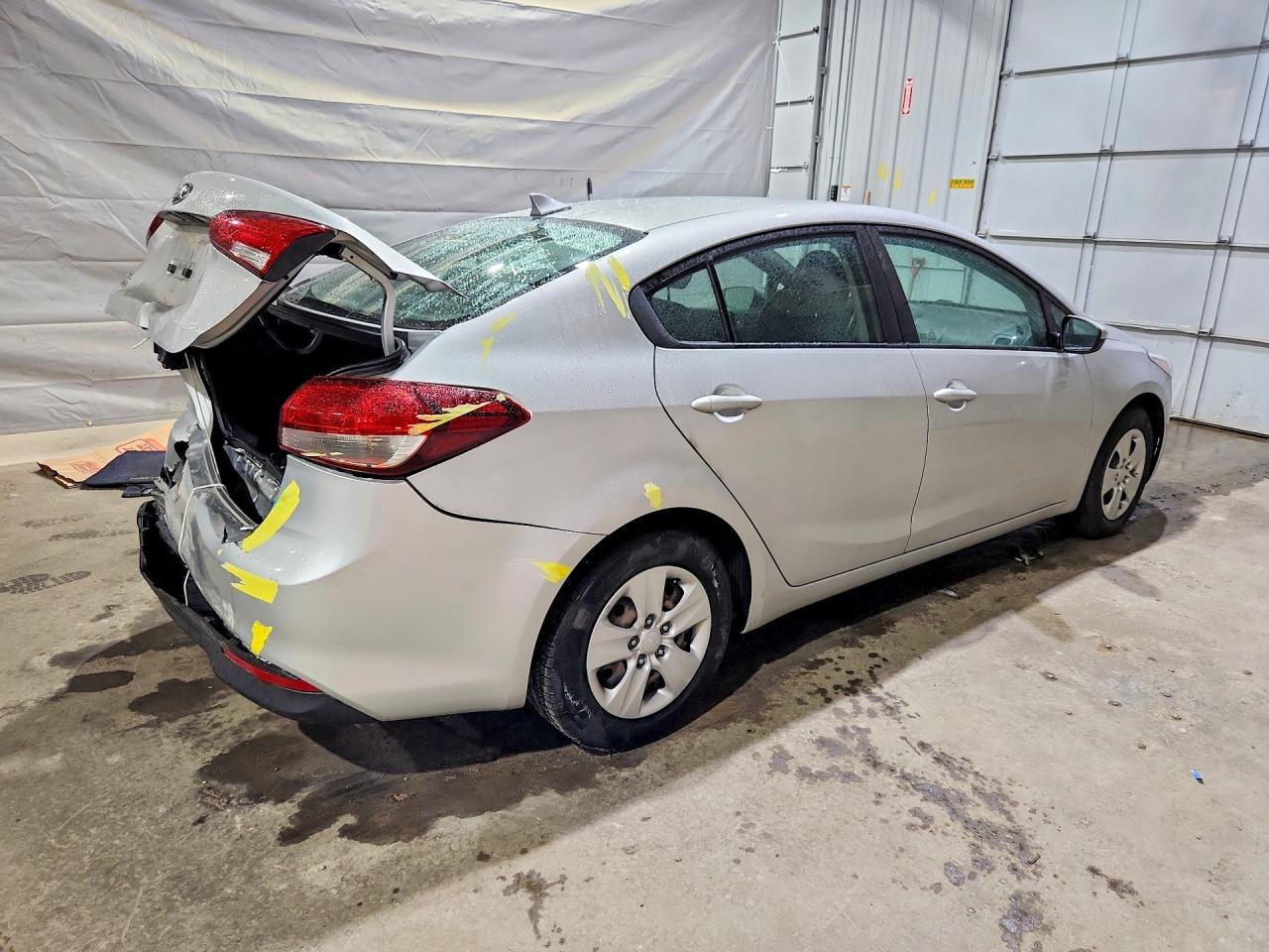 2018 KIA FORTE LX photo 3