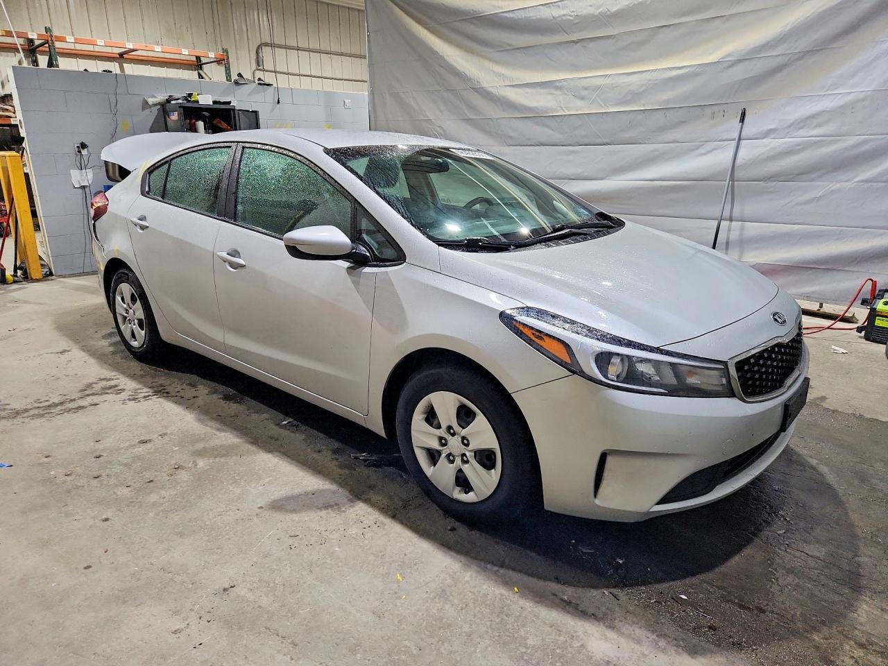 2018 KIA FORTE LX photo 4