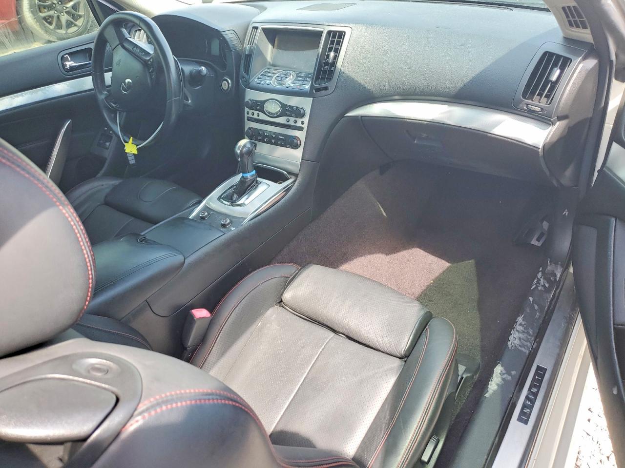 2015 INFINITI Q50 SPORT photo 15