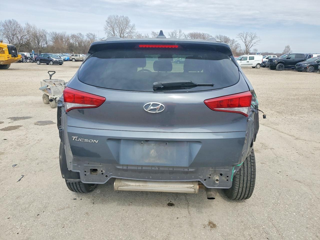 2018 HYUNDAI TUCSON SEL photo 16