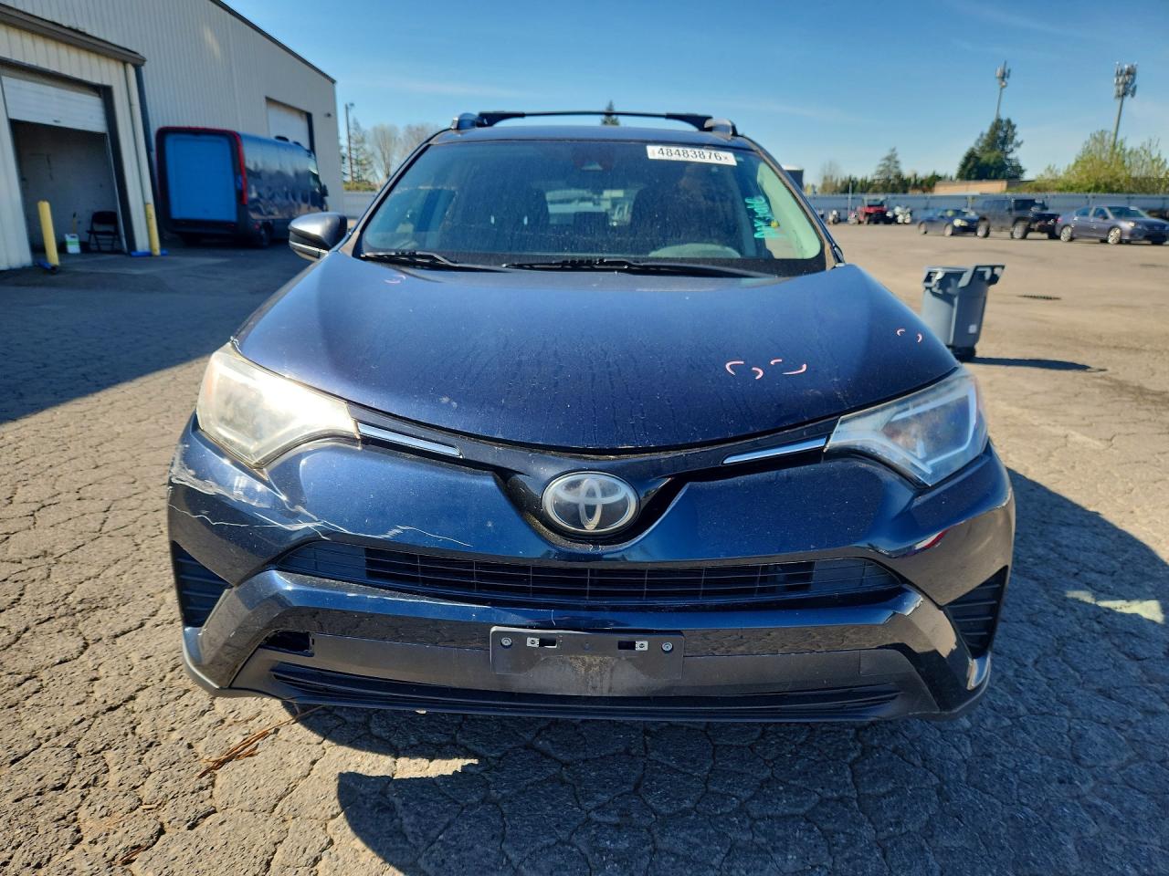 2017 TOYOTA RAV4 LE photo 5