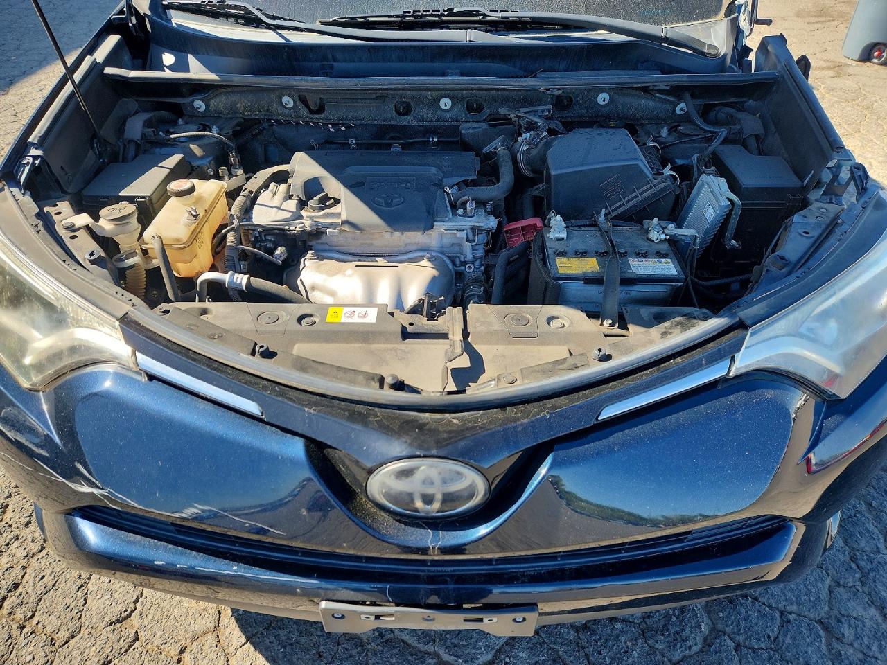2017 TOYOTA RAV4 LE photo 11