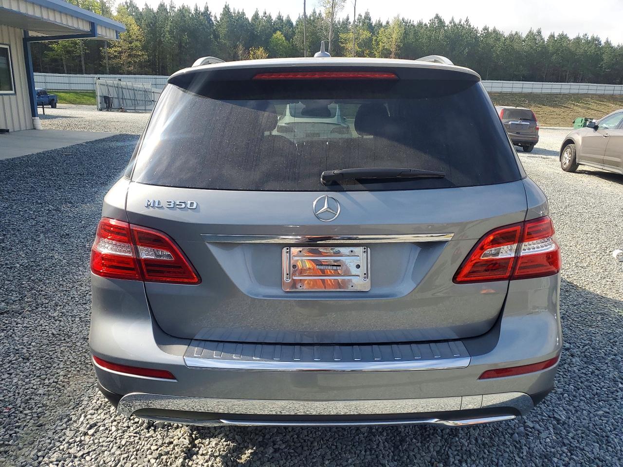 2015 MERCEDES-BENZ ML 350 photo 11