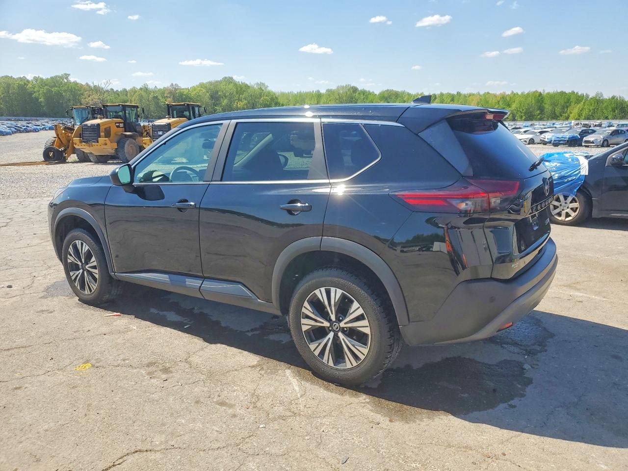 2023 NISSAN ROGUE SV photo 2