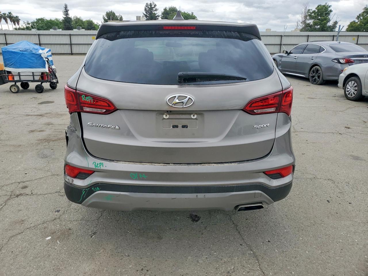 2017 HYUNDAI SANTA FE SPORT 2.4L photo 6