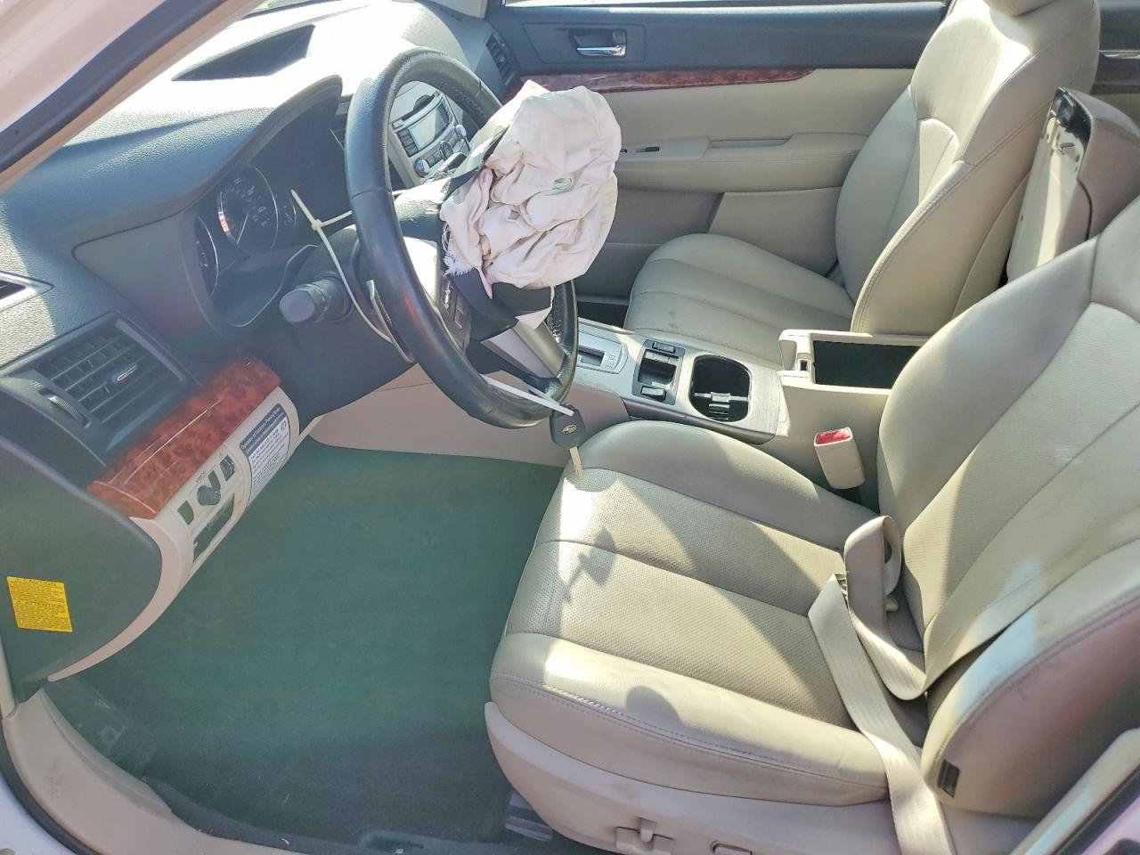 2011 SUBARU OUTBACK 2.5I LIMITED photo 13