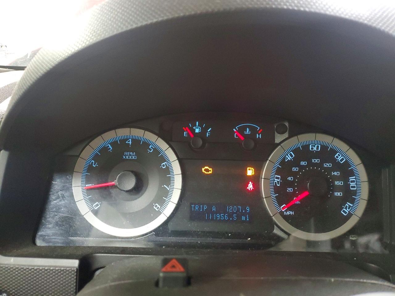 2010 FORD ESCAPE XLT photo 9