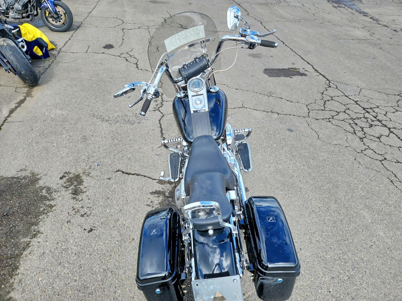 2004 HARLEY-DAVIDSON FXST photo 11