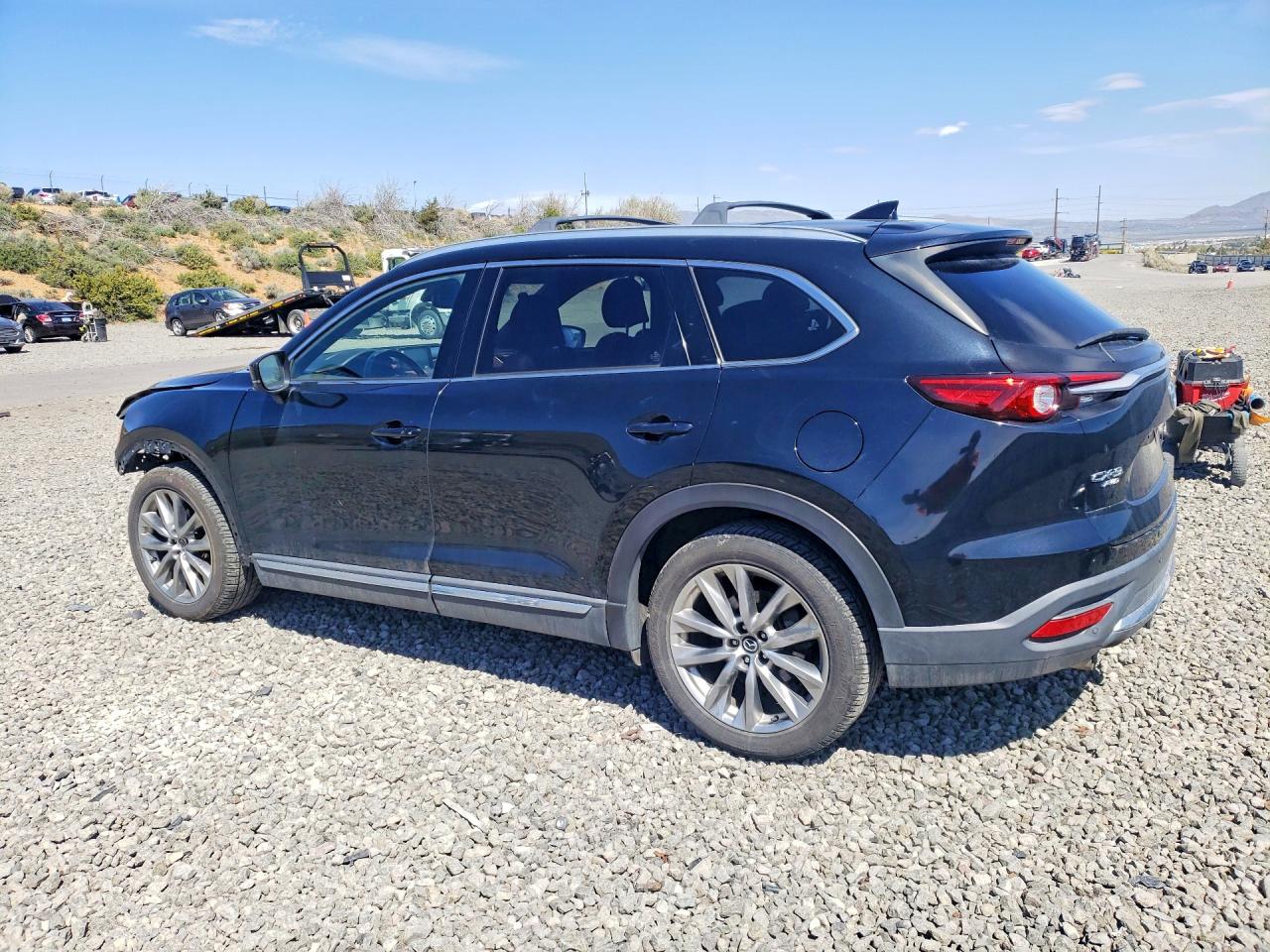 2017 MAZDA CX-9 SIGNATURE photo 3