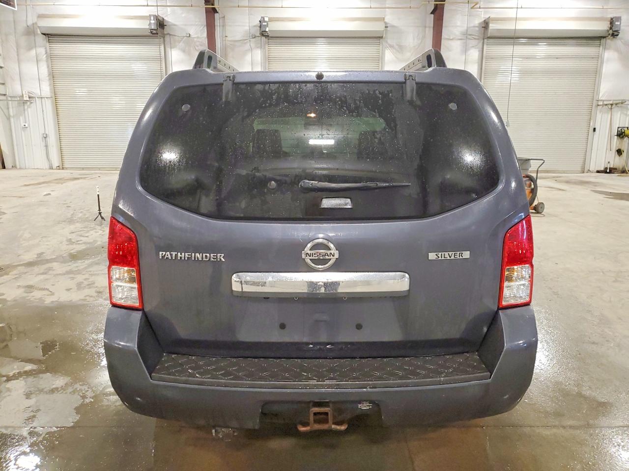 2011 NISSAN PATHFINDER S photo 11