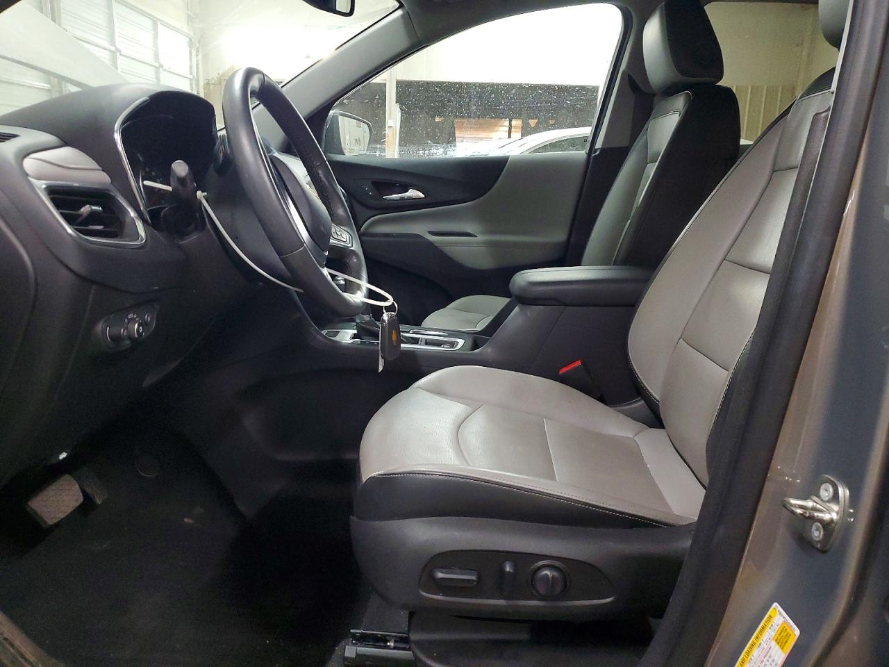 2018 CHEVROLET EQUINOX PREMIER photo 19