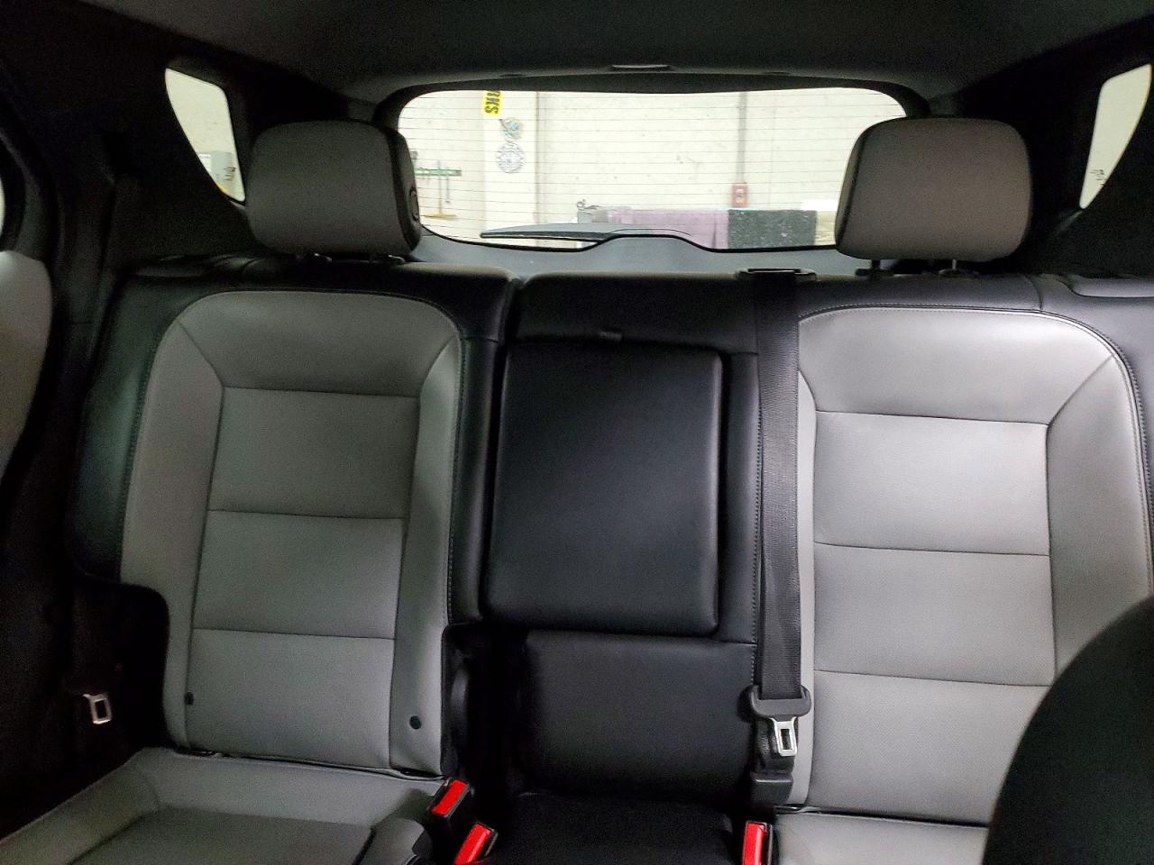 2018 CHEVROLET EQUINOX PREMIER photo 28