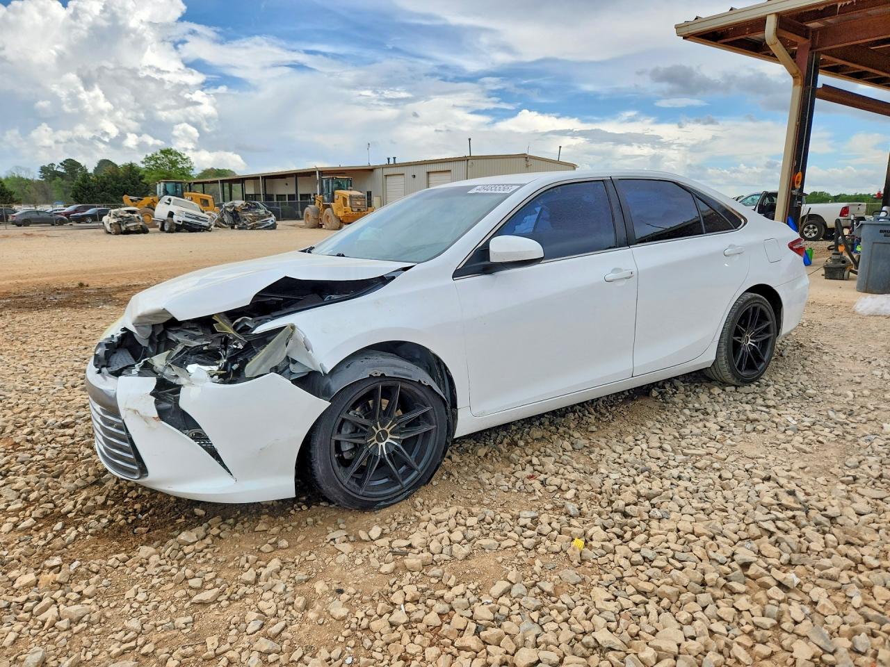 2016 TOYOTA CAMRY