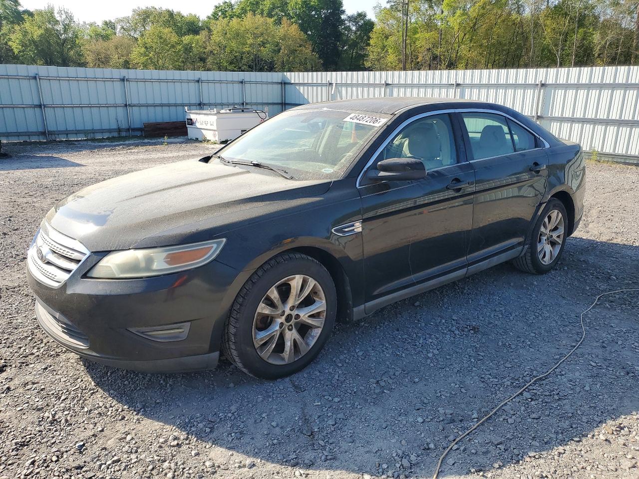 2010 FORD TAURUS