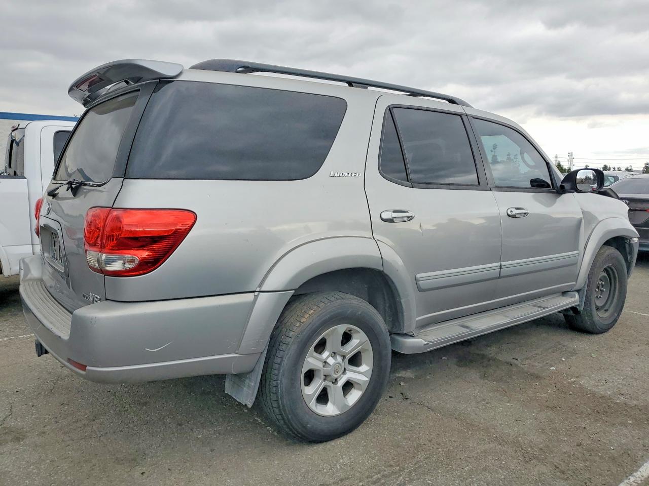 2006 TOYOTA SEQUOIA LIMITED photo 3