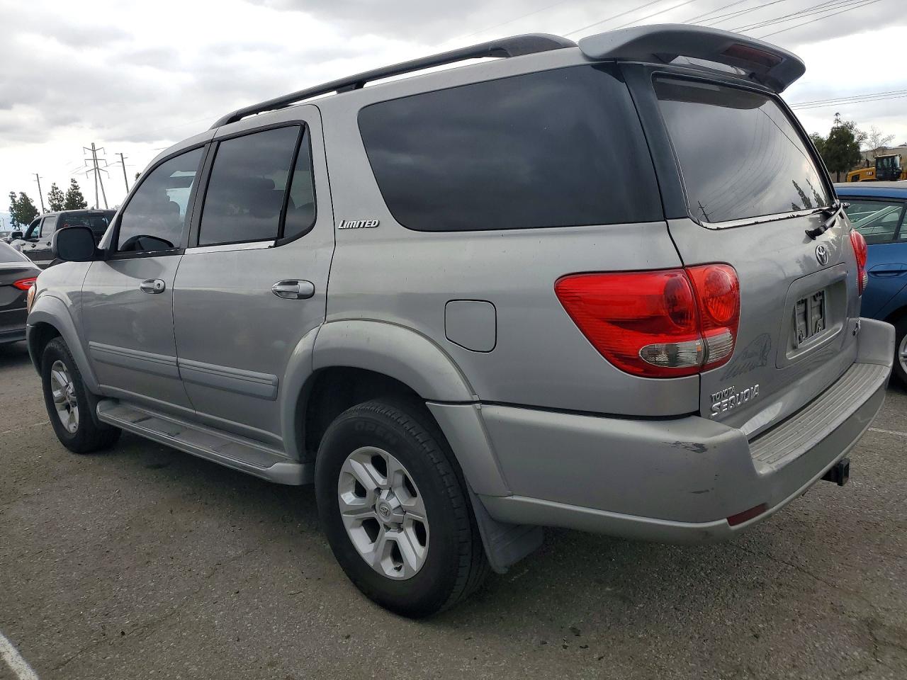 2006 TOYOTA SEQUOIA LIMITED photo 2