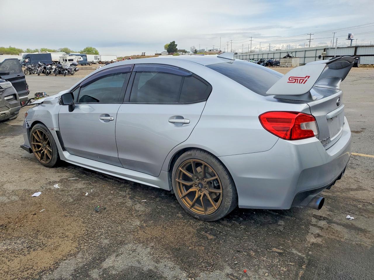 2015 SUBARU WRX STI photo 3