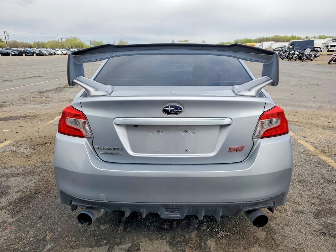 2015 SUBARU WRX STI photo 11