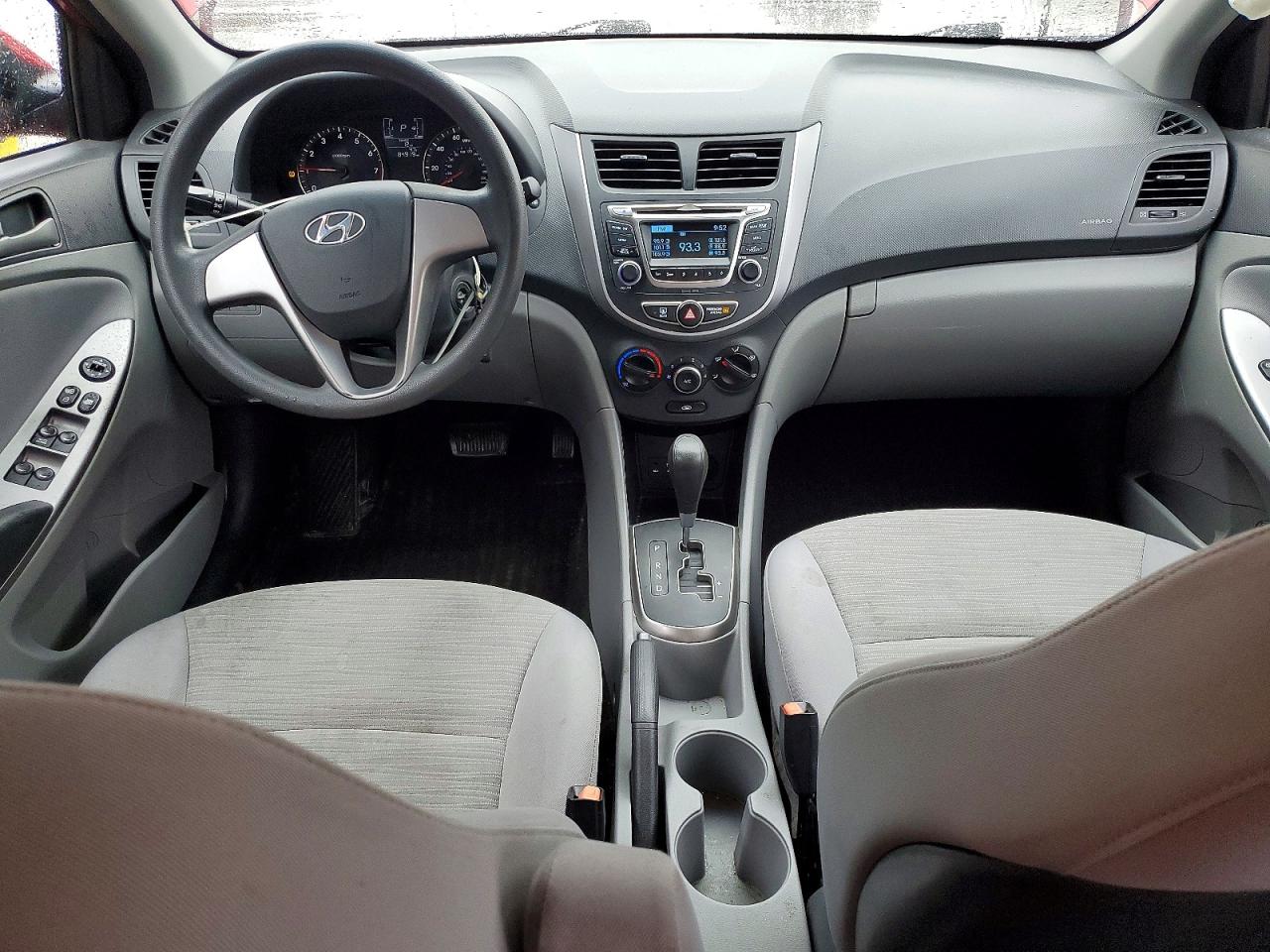 2017 HYUNDAI ACCENT SE photo 15