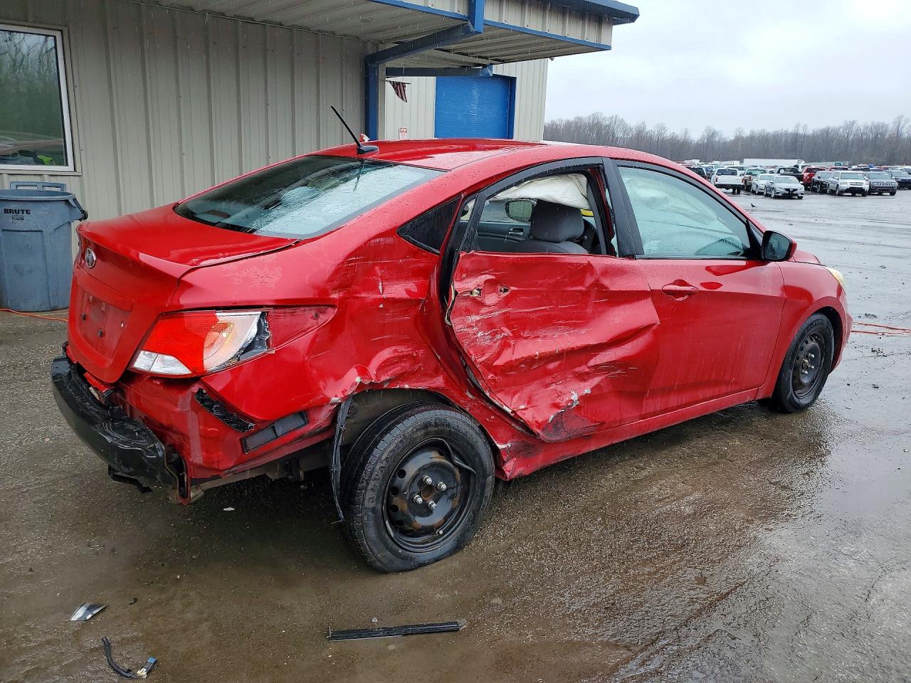 2017 HYUNDAI ACCENT SE photo 5