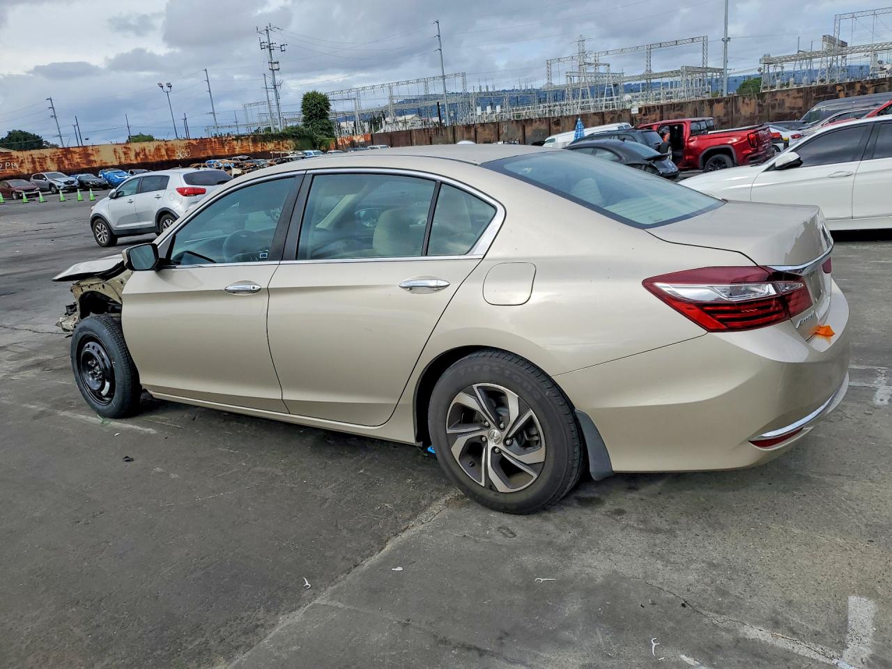 2016 HONDA ACCORD LX photo 3