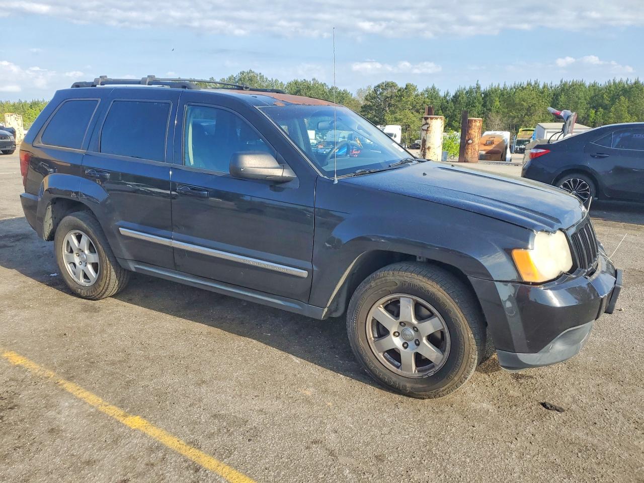 2010 JEEP GRAND CHEROKEE LAREDO photo 7