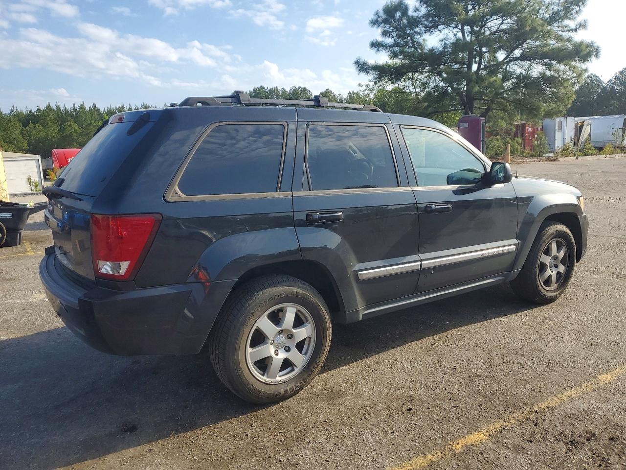2010 JEEP GRAND CHEROKEE LAREDO photo 5
