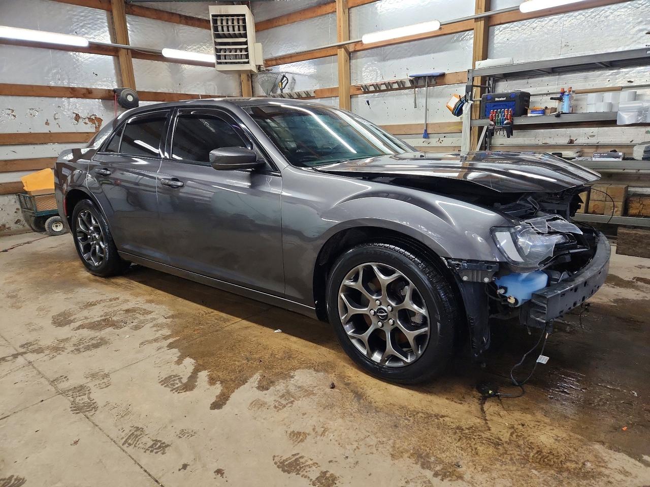 2016 CHRYSLER 300 S photo 10