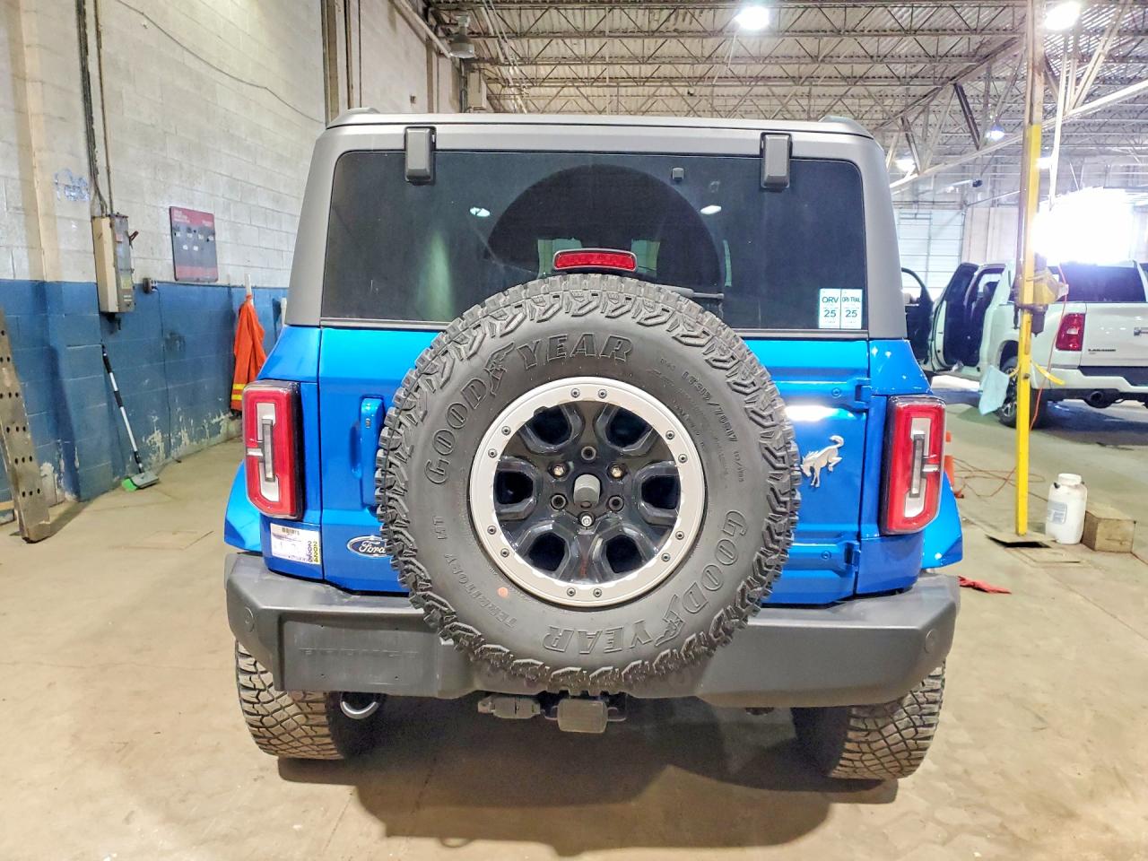 2022 FORD BRONCO BASE photo 6