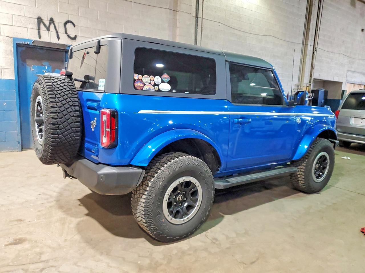 2022 FORD BRONCO BASE photo 3