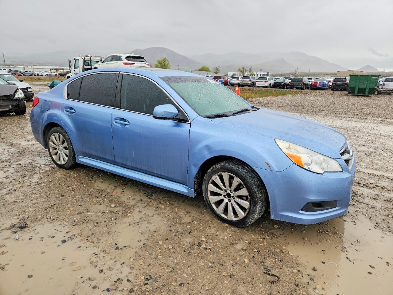2010 SUBARU LEGACY 2.5I LIMITED photo 4