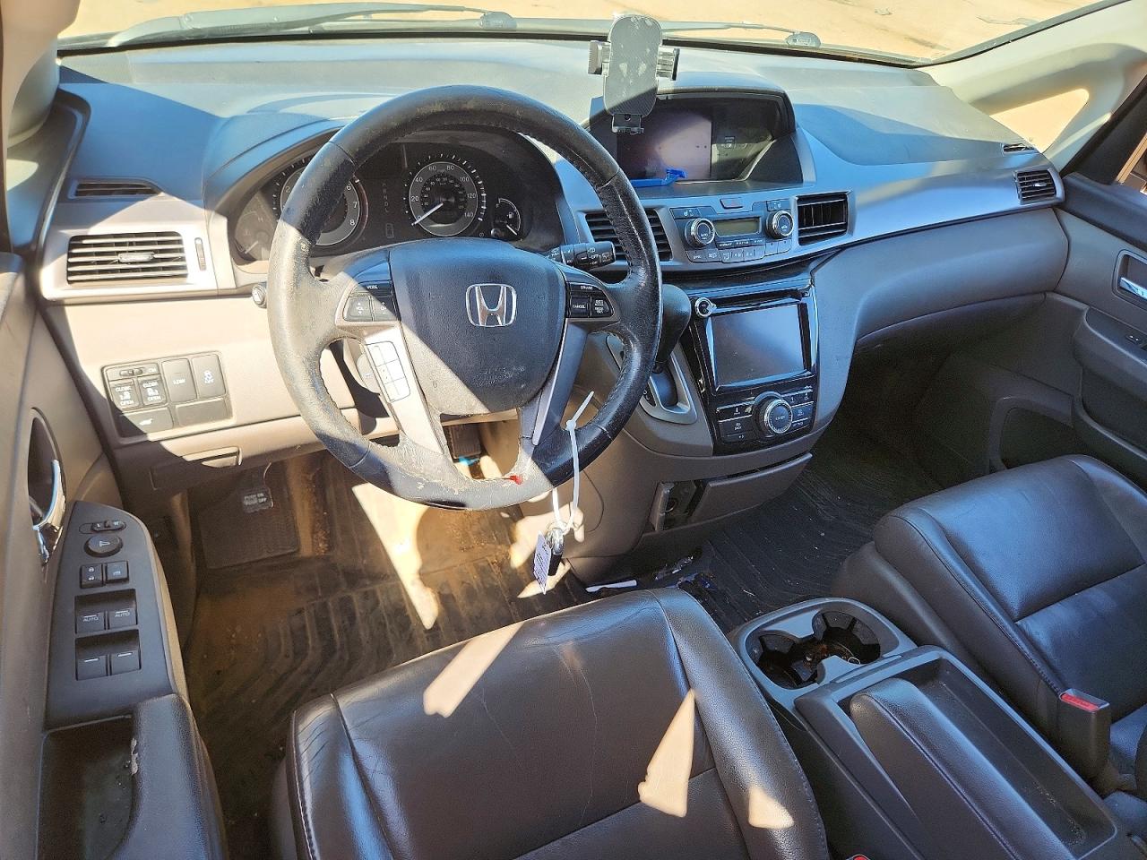 2014 HONDA ODYSSEY EXL photo 22